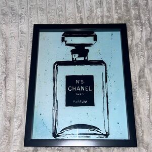 CHANEL No. 5 Perfume Bottle Art in Black and white